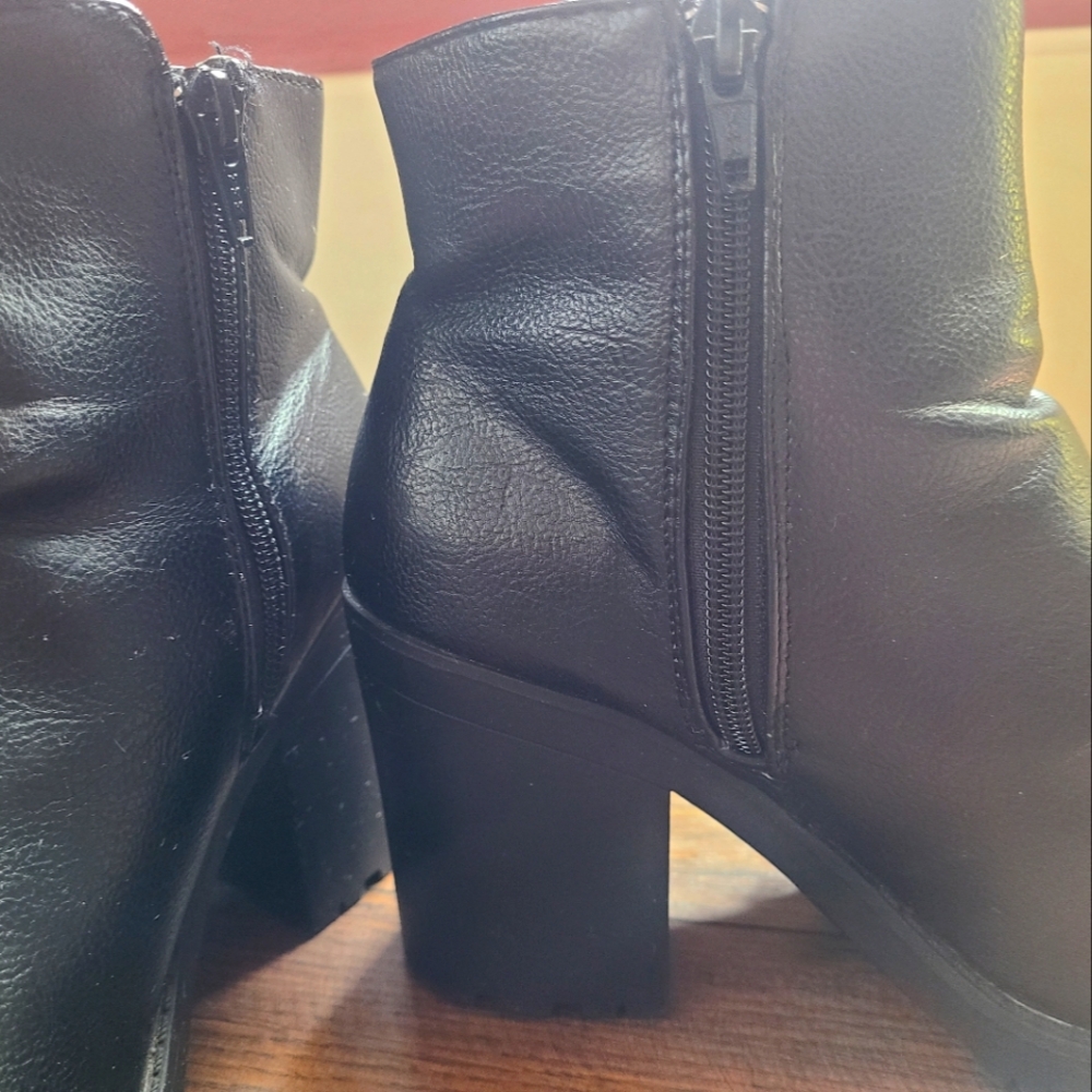 Call It Spring Boots - Picture 4 of 6